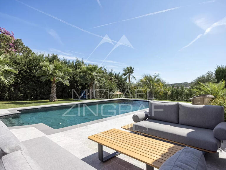 Villa La Colle-sur-Loup - 5 bedrooms - 242m²