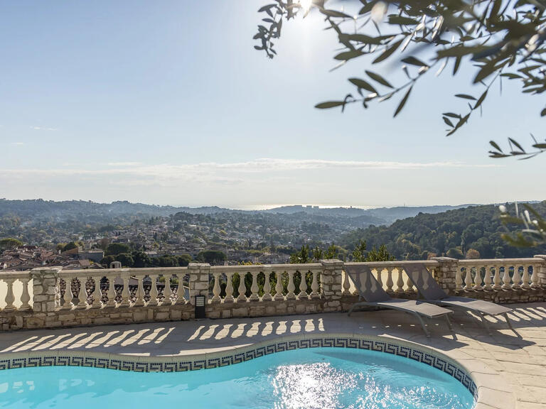 Villa La Colle-sur-Loup - 5 chambres - 215m²