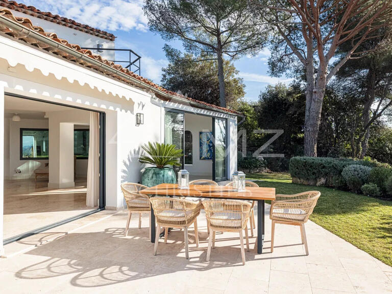 Villa La Colle-sur-Loup - 7 bedrooms - 360m²