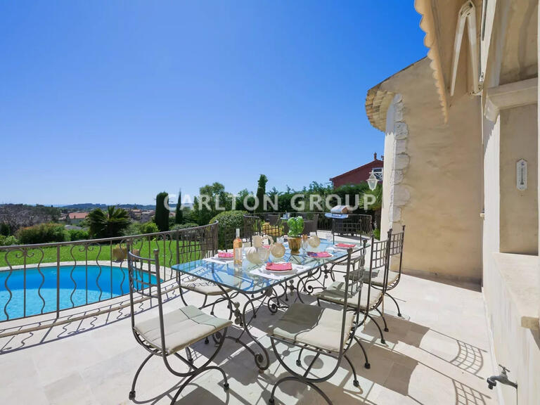 Villa La Colle-sur-Loup - 5 chambres - 328m²