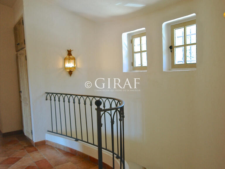 Villa La Colle-sur-Loup - 4 bedrooms - 234m²