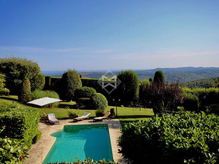 Villa La Colle-sur-Loup - 5 chambres - 250m²