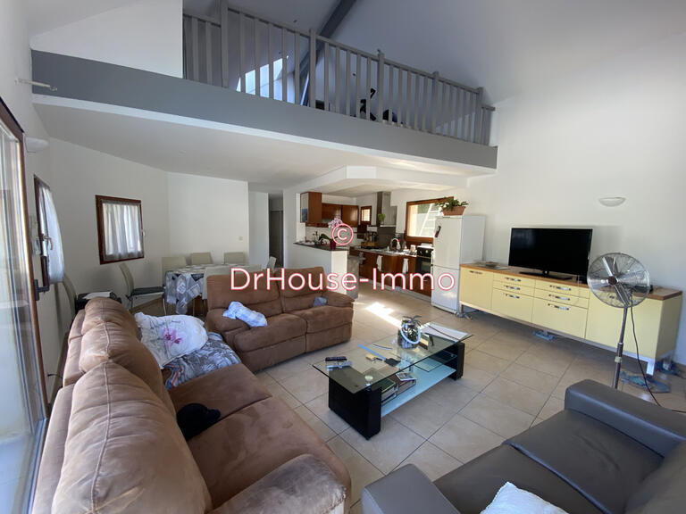 Villa La Combe-de-Lancey - 4 bedrooms - 168m²