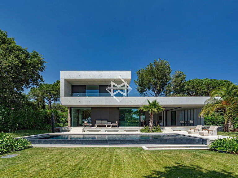 Villa La Croix-Valmer - 4 bedrooms - 260m²