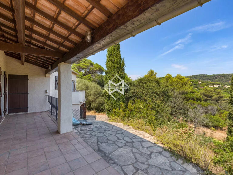 Villa La Croix-Valmer - 5 chambres - 151m²