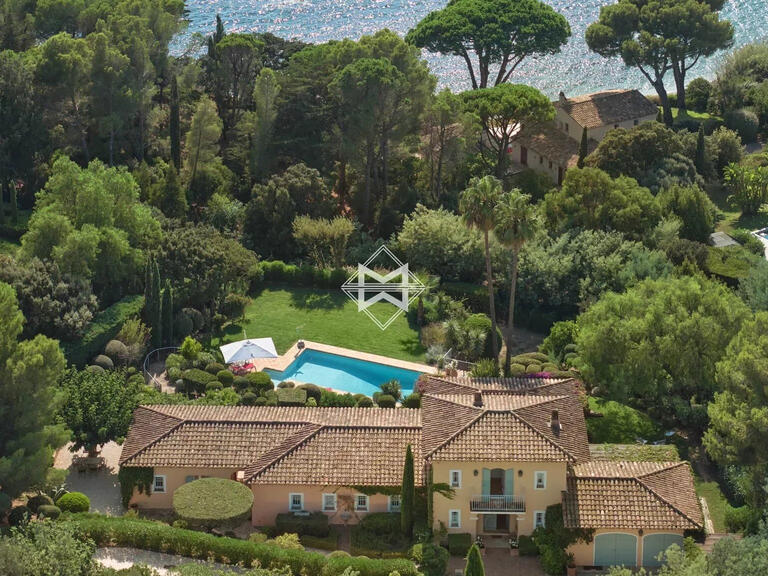 Villa with Sea view La Croix-Valmer - 5 bedrooms - 250m²