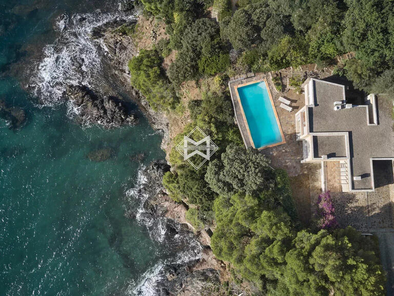 Villa La Croix-Valmer - 8 bedrooms - 200m²