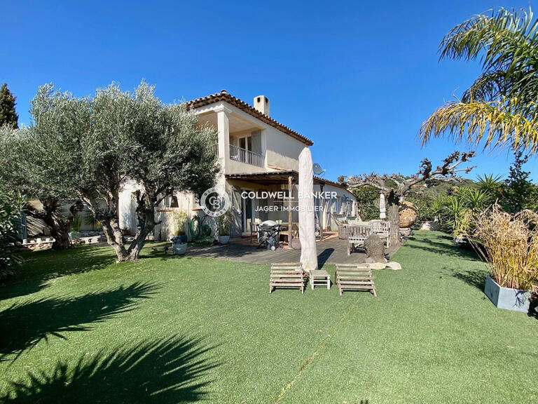 Villa La Croix-Valmer - 3 bedrooms - 100m²