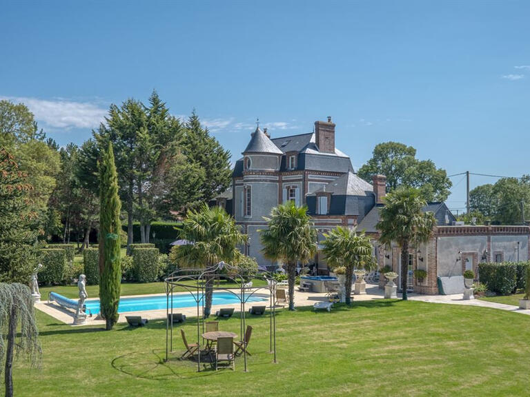 Sale Castle La Ferrière-sur-Risle - 9 bedrooms