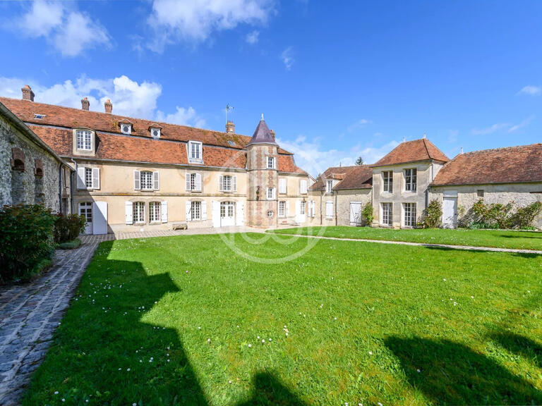 Manor La Ferté-Gaucher - 12 bedrooms - 519m²