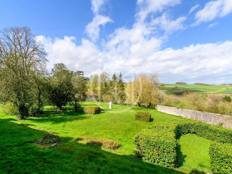 Manor La Ferté-Gaucher - 12 bedrooms - 519m²