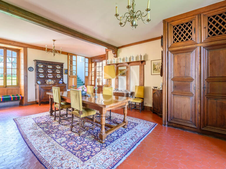 Manor La Ferté-Gaucher - 12 bedrooms - 519m²