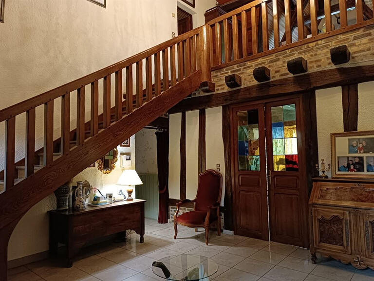 House La Ferté-Saint-Cyr - 3 bedrooms - 343m²