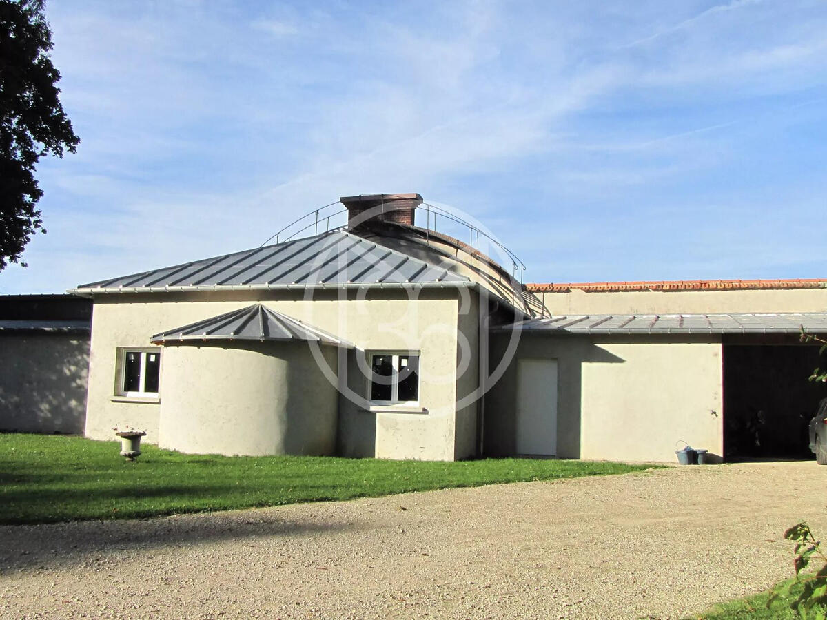 Castle La Ferté-sous-Jouarre