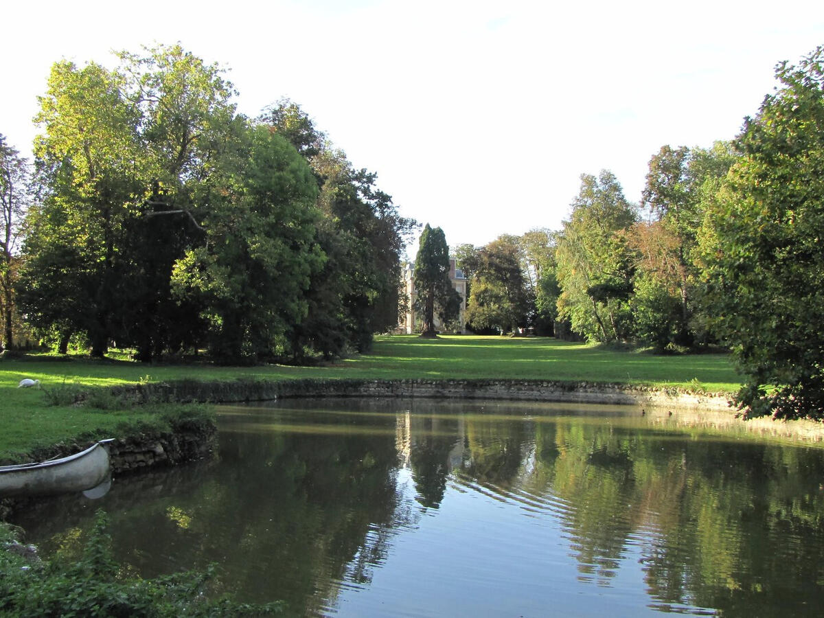 Castle La Ferté-sous-Jouarre