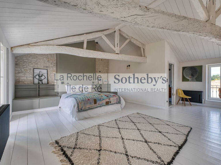 House La Flotte - 6 bedrooms - 307m²