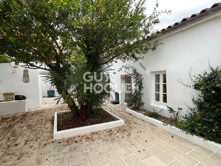 House La Flotte - 4 bedrooms - 132m²