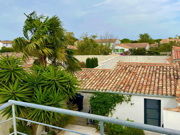 Villa La Flotte - 4 bedrooms - 180m²