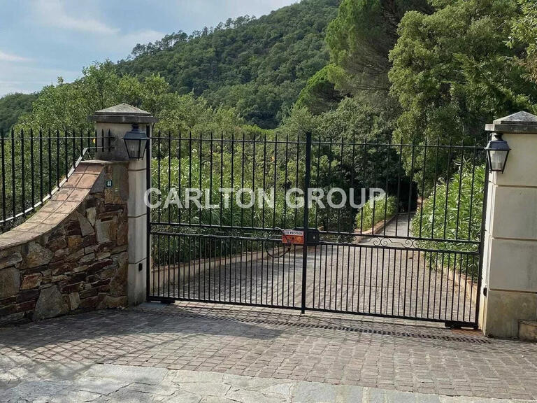 Vente Maison La Garde-Freinet - 10 chambres