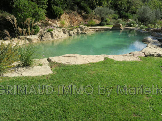 Villa La Garde-Freinet - 5 bedrooms - 230m²