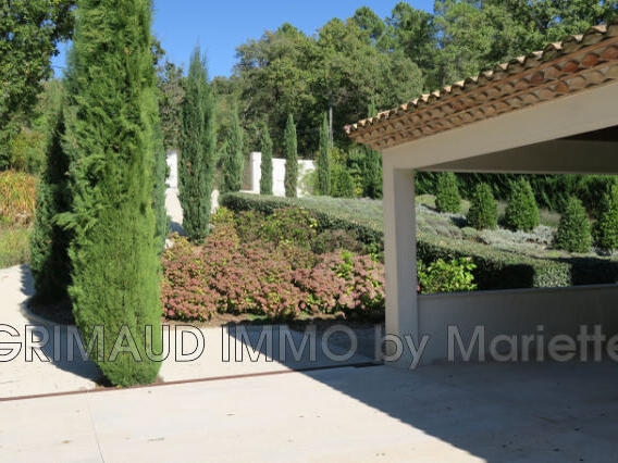 Villa La Garde-Freinet - 5 bedrooms - 230m²