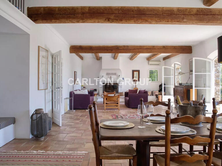 Villa La Garde-Freinet - 5 bedrooms - 220m²