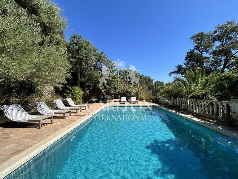 Villa La Garde-Freinet - 5 chambres - 220m²