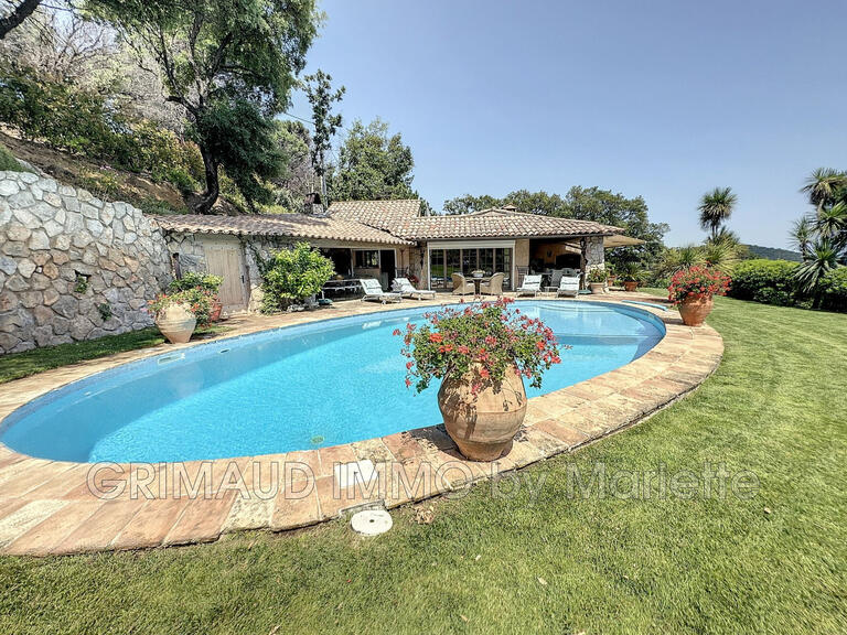 Villa La Garde-Freinet - 5 chambres - 245m²