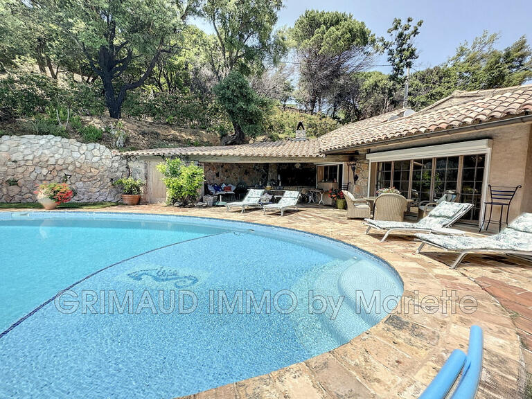 Villa La Garde-Freinet - 5 chambres - 245m²