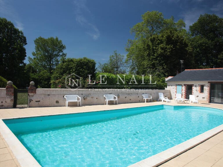 Castle La Roche-sur-Yon - 6 bedrooms - 480m²