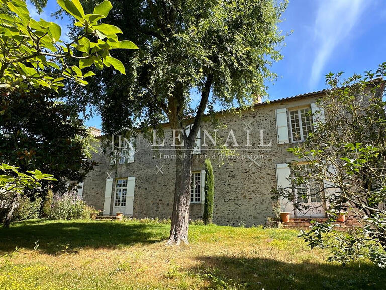 House La Roche-sur-Yon - 8 bedrooms - 449m²