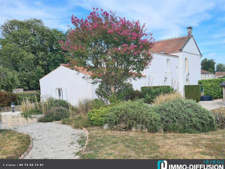 House La Rochelle - 7 bedrooms - 281m²