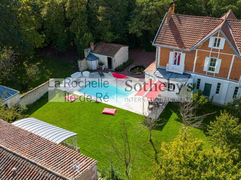 House La Rochelle - 5 bedrooms - 243m²