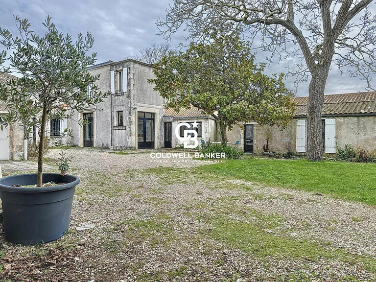 House La Rochelle - 5 bedrooms - 360m²