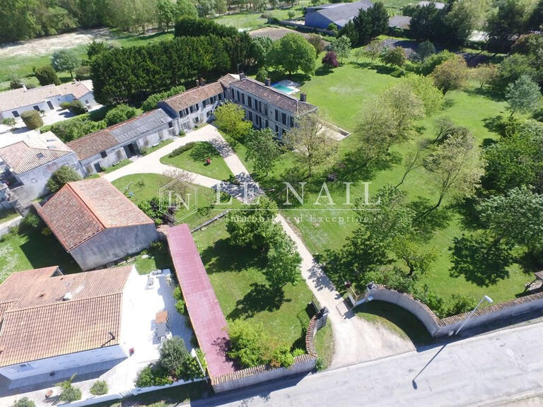 Sale Property La Rochelle - 7 bedrooms