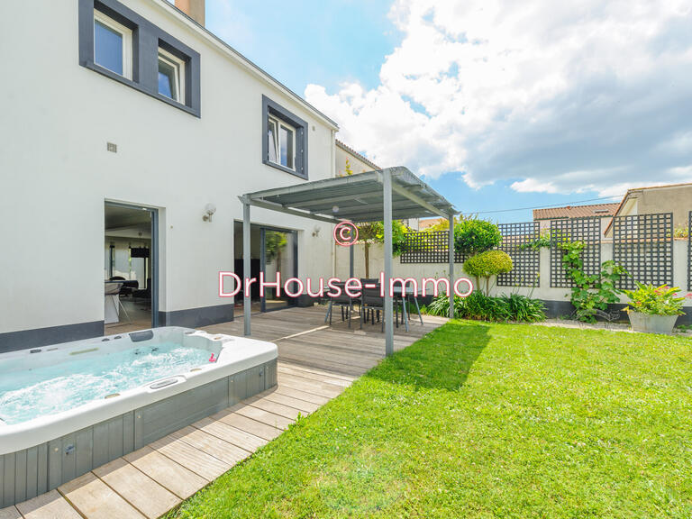 Villa La Rochelle - 6 bedrooms - 184m²