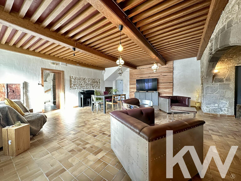 Vente Château La Tour-d'Auvergne - 8 chambres