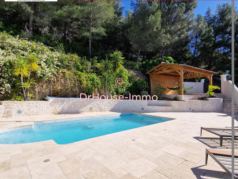 Villa La Valette-du-Var - 4 bedrooms - 125m²