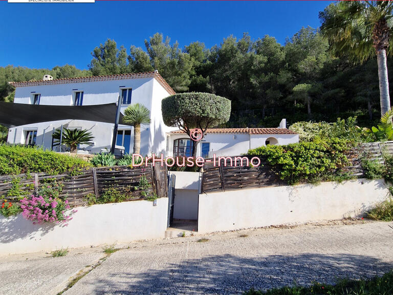 Villa La Valette-du-Var - 4 bedrooms - 125m²