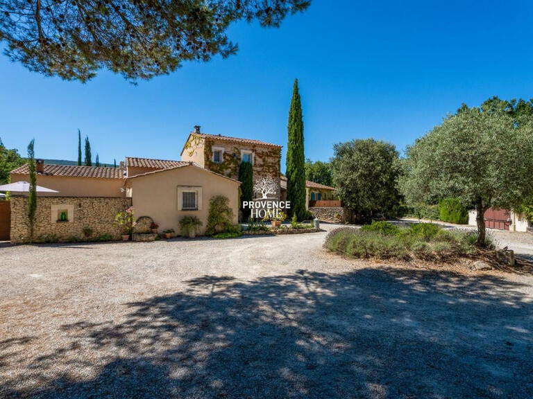 Property Lacoste - 7 bedrooms - 250m²