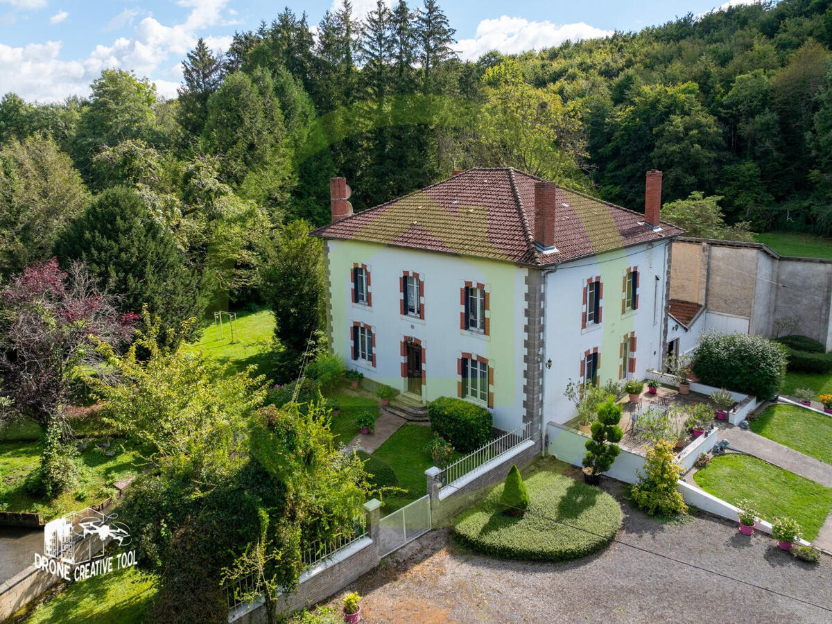 Maison Lacroix-sur-Meuse