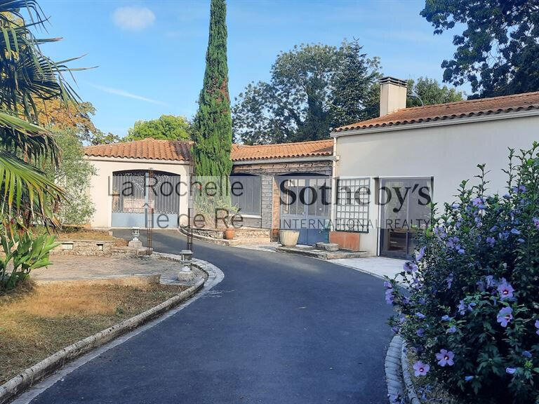 House Lagord - 4 bedrooms - 185m²