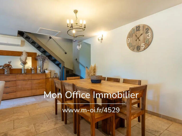 Maison Lambesc - 4 chambres - 130m²