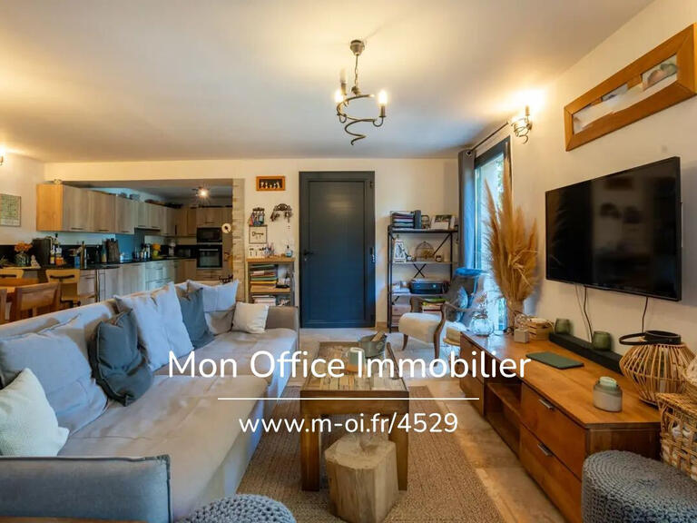 Maison Lambesc - 4 chambres - 130m²