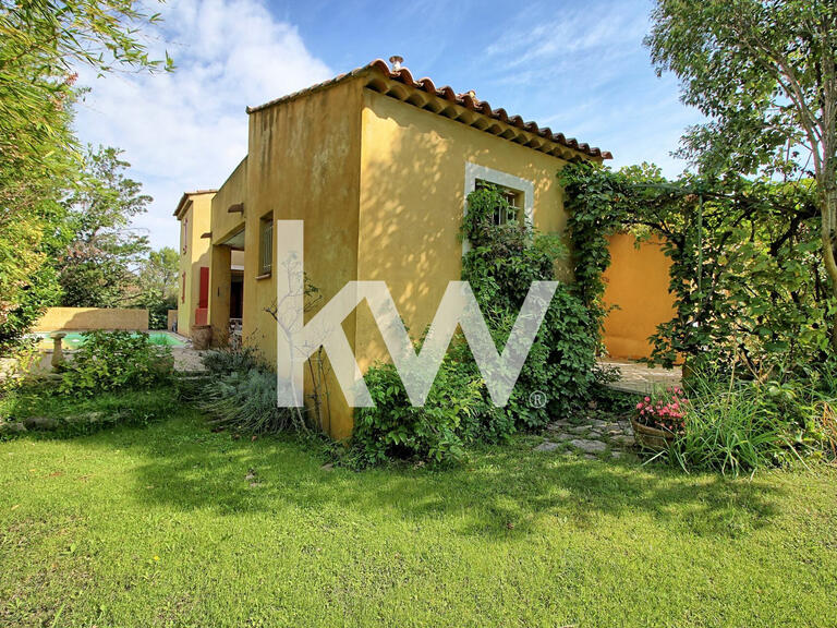 Villa Lambesc - 5 bedrooms - 170m²