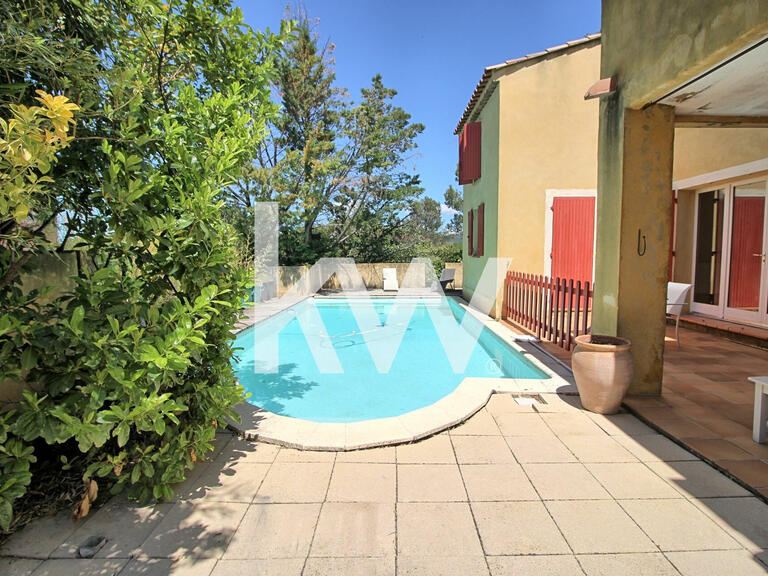 Villa Lambesc - 5 bedrooms - 170m²