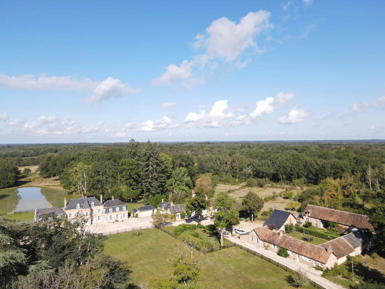 Propriété Lamotte-Beuvron - 16 chambres - 1029m²