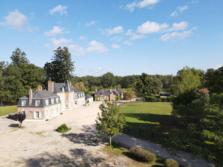 Propriété Lamotte-Beuvron - 16 chambres - 1029m²