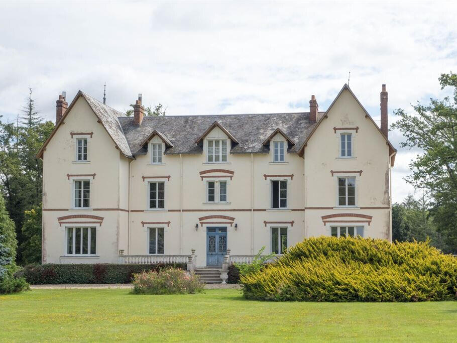 Equestrian property Lamotte-Beuvron