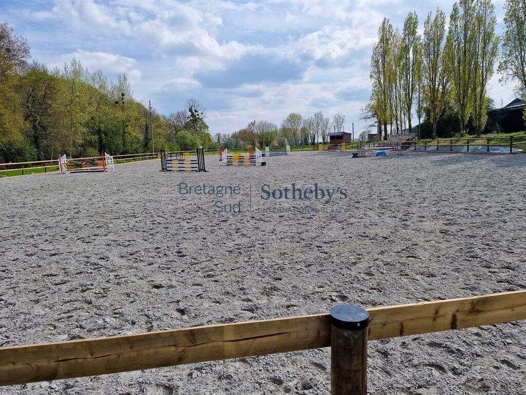 Equestrian property Landéhen